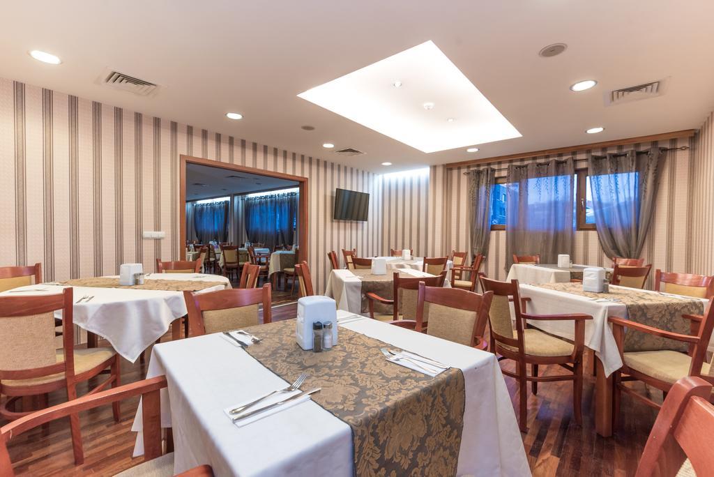 Hotel Hermes Bansko Bagian luar foto